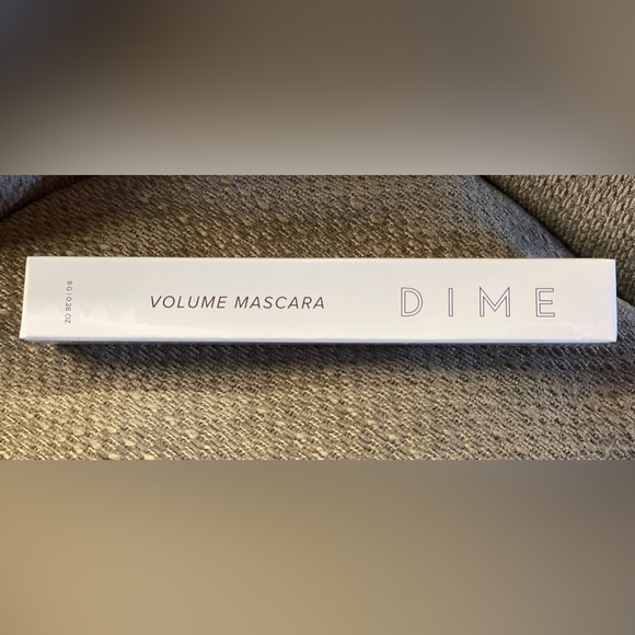 Volume Mascara by Dime Beauty - Picture 2 of 16